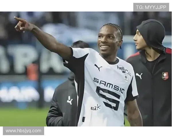 以雅凯喜加盟利物浦助雷恩收官