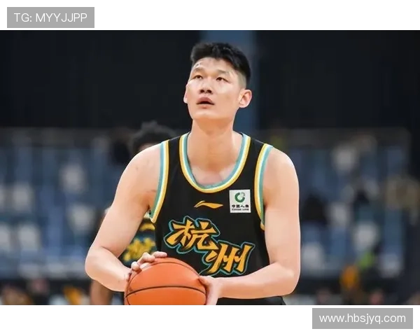 胡金秋篮板犯规升级风波引热议